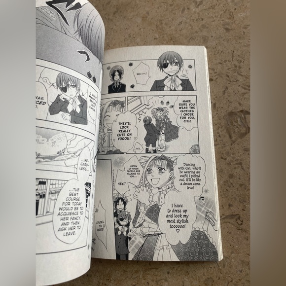 Black Butler - Volume 1 - Yama Toboso - Like New Condition - Volume I - Picture 4 of 5